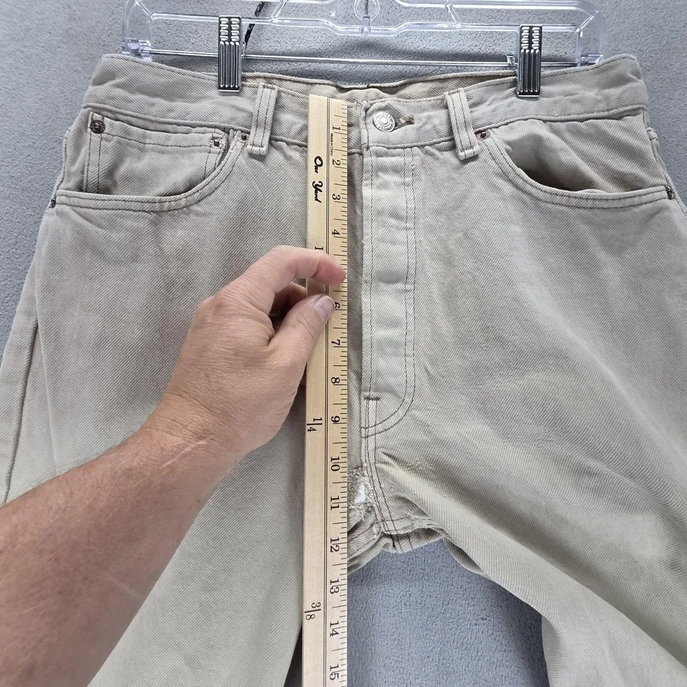 Vintage Levis‎ 501 Jeans Mens Beige Button Fly Made in USA Fits 30x32